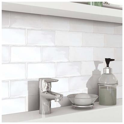 White Polished Ceramic Tile 300 x 600mm 751500L